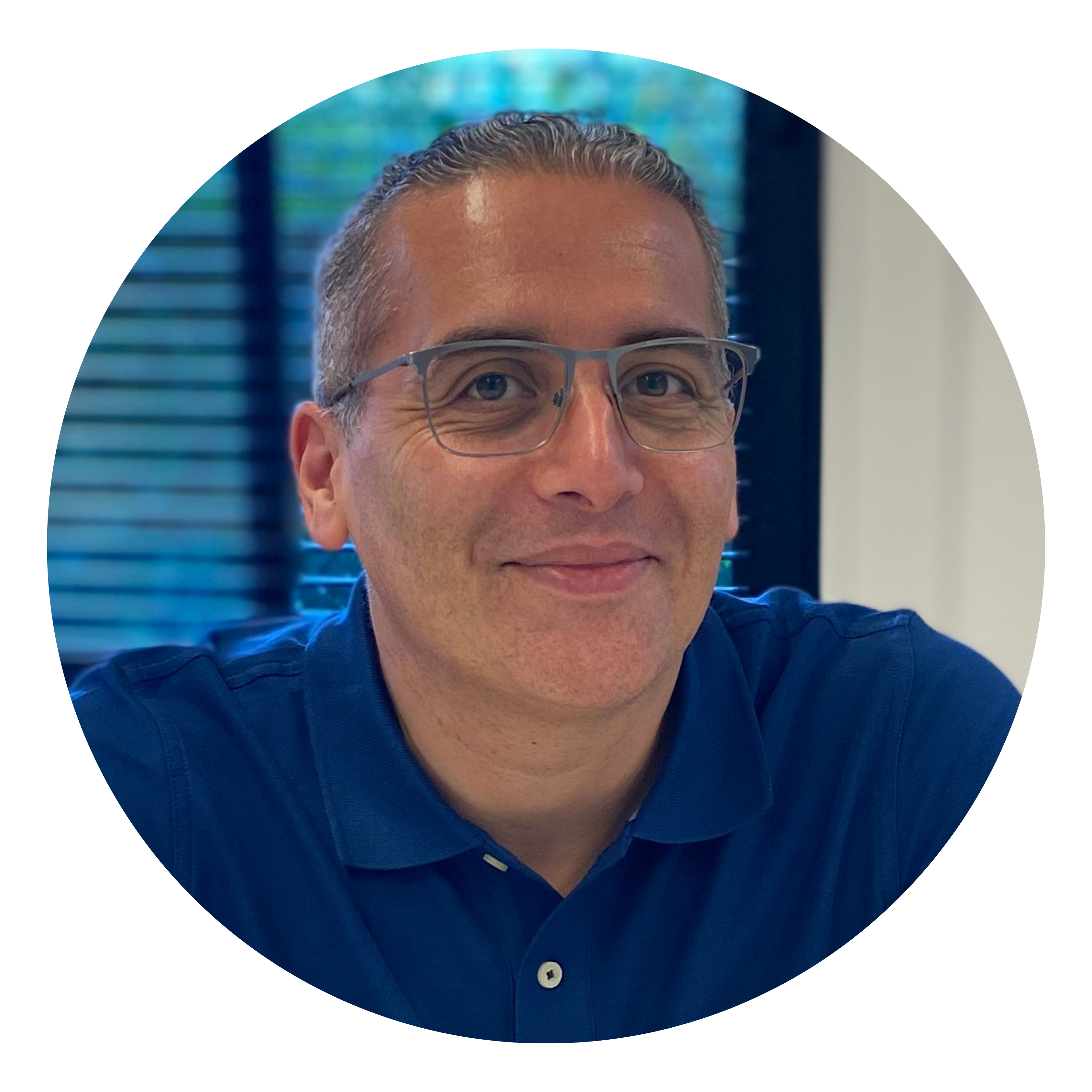 Rachid, GRC expert, geeft de NIS2 training